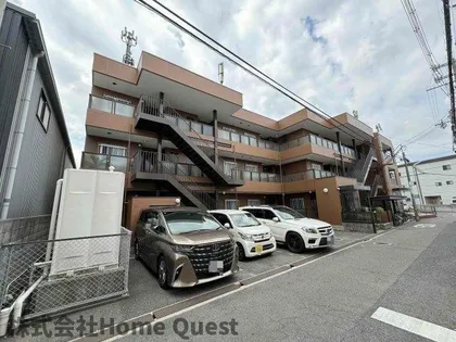 ニードハイツの画像