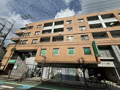 コルナス西館の画像