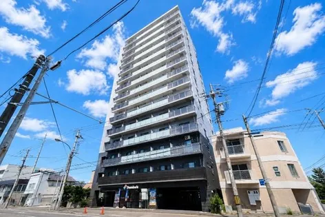 アルファスクエア北15条【3階】の外観