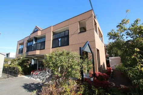 パームヒルズ【2階】の外観