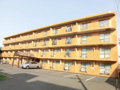 エンドレス三井西岡【3階】の外観