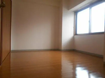 セントラルコート千代田【10階】の居間