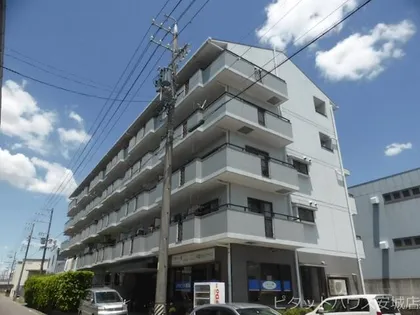 レジデンス横山【5階】の外観