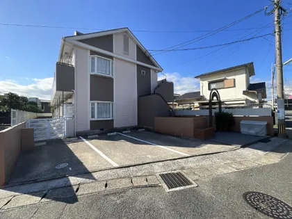 レオパレス21下曽根【203号室】の外観