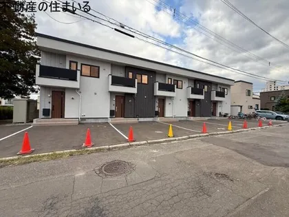 北海道札幌市南区真駒内上町4丁目【テラスハウス】の外観