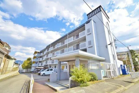 エトワール尾谷【1階】の外観