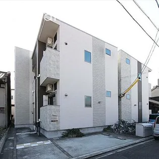 カサ・シャングリラ【102号室】の外観