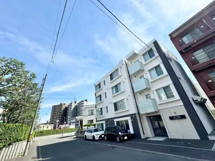 AUBE(オーブ)【3階】の外観