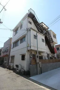 舞美荘【2階】の外観