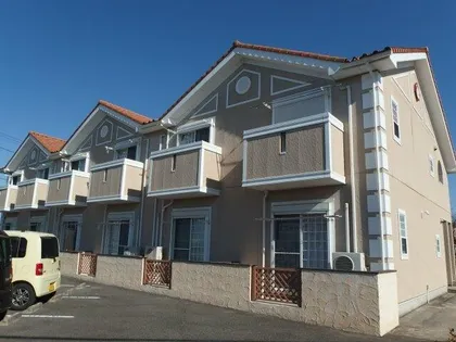 パストラルコートH棟【1階】の外観