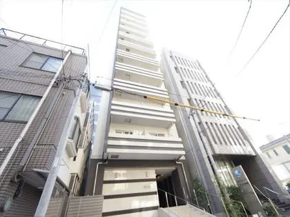 プリヴィアーレ金山【4階】の外観