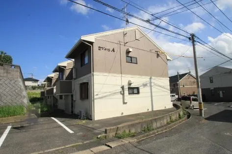 セジュールA棟【201号室】の外観