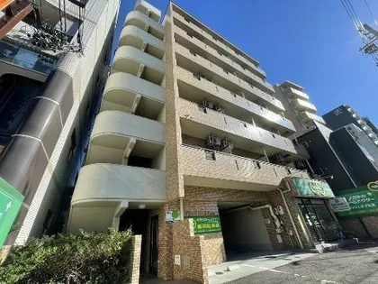 グランドハイネス御成【3階】の外観