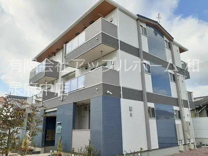 大阪府和泉市池上町【タウンハウス】の外観