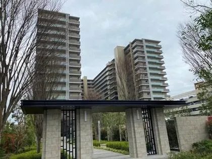 兵庫県尼崎市長洲西通1丁目【マンション】の外観