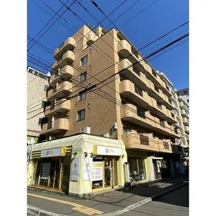 グリーンマンション熊谷【4階】の外観