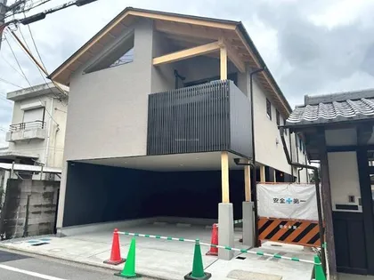 GOMON MOMOYAMAの画像