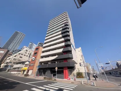 セレニテ元町アリエ【3階】の外観