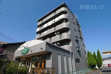 第2山忠ビルの画像