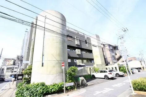 UNOEビルの画像