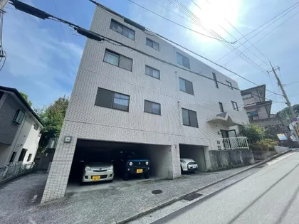 兵庫県神戸市兵庫区熊野町4丁目【マンション】の外観