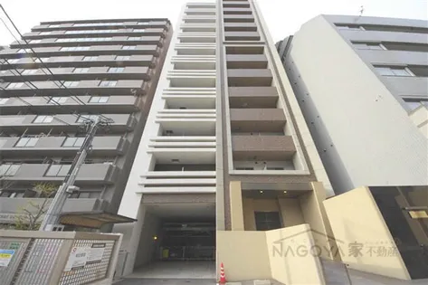 ロイジェント栄【7階】の外観