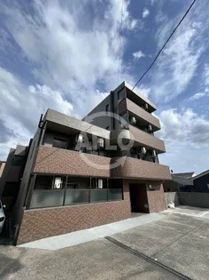 プレリュード江坂【3階】の外観