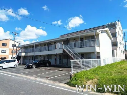 Surplus Two宇塚【2階】の外観