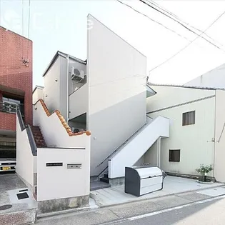 ワルキューレ【2階】の外観