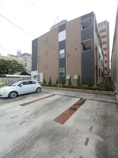 メゾン スプリングス【3階】の外観