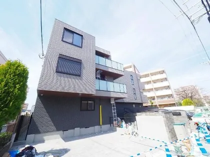 プラフロール武庫之荘【1階】の外観