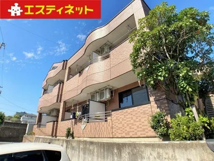 ローズガーデン青山【1階】の外観