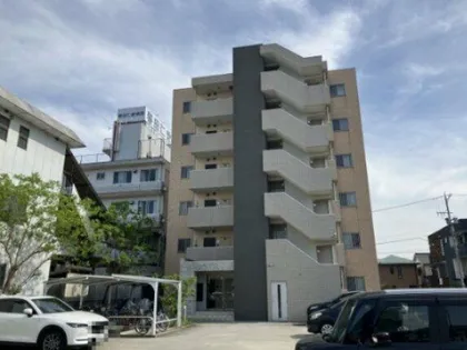 ウィステリア東春田【4階】の外観