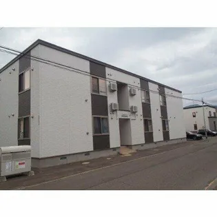 ラウレア前田の画像