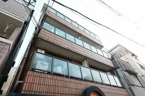 グランシャトー寺田町【3階】の外観