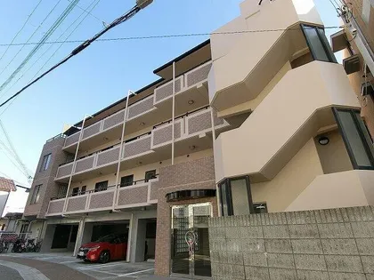 藤原マンションの画像