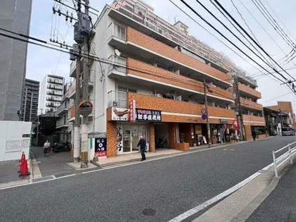 ロワールマンション美野島【2階】の外観