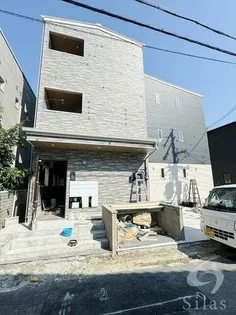 LAーCREA次屋の画像
