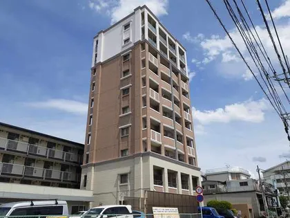 福岡県福岡市博多区吉塚8丁目【マンション】の外観