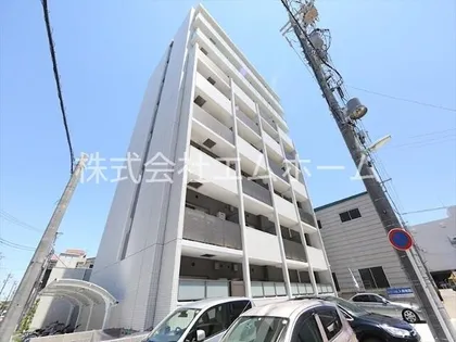 メイボートレス【2階】の外観