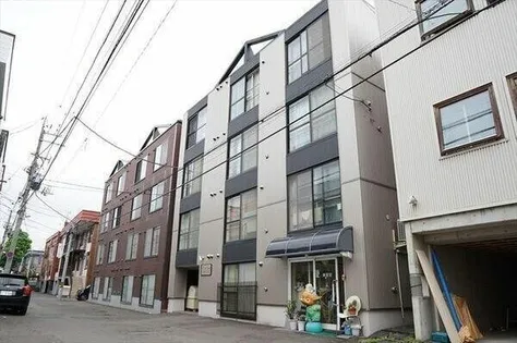 ノースランド芦屋【2階】の外観