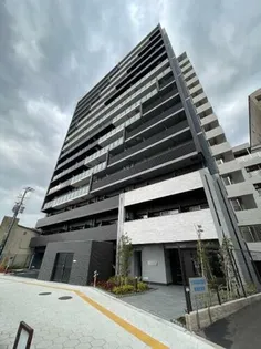 プレサンス大国町ラヴェニール【4階】の外観