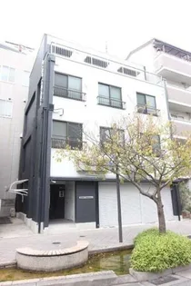 イースト西代【3階】の外観