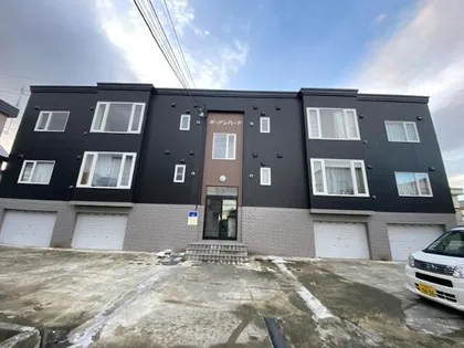 ガーデンパーク【201号室】の外観