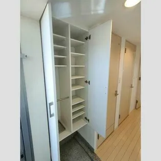 LUMINOUS新大阪【4階】の内装