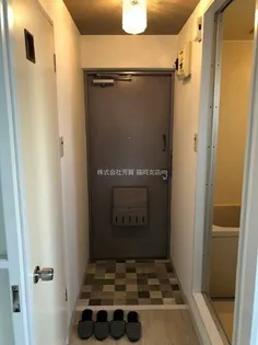 プレジデントハウスⅡ【503号室】の玄関