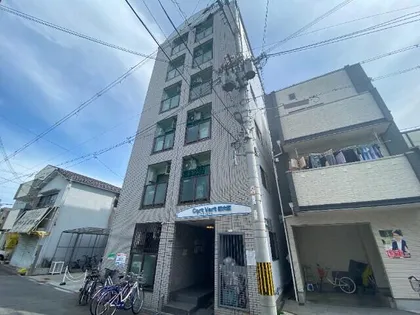 コートヴィエール新大阪【4階】の外観