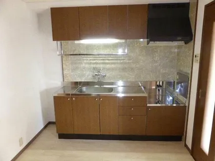 マンションルミナス【1階】のキッチン