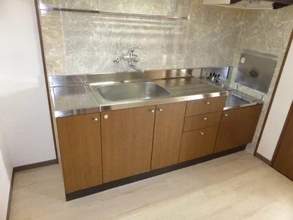 マンションルミナス【1階】のキッチン