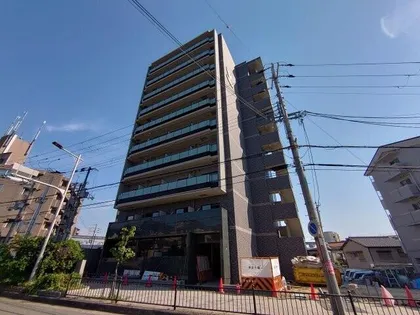 大阪府豊中市清風荘1丁目【マンション】の外観